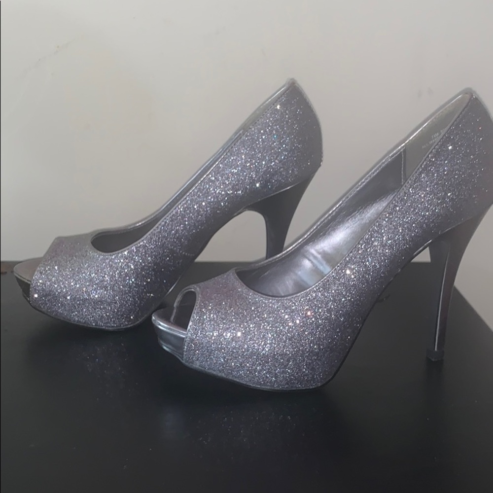 Glitter Heels- Dark Grey sparkles